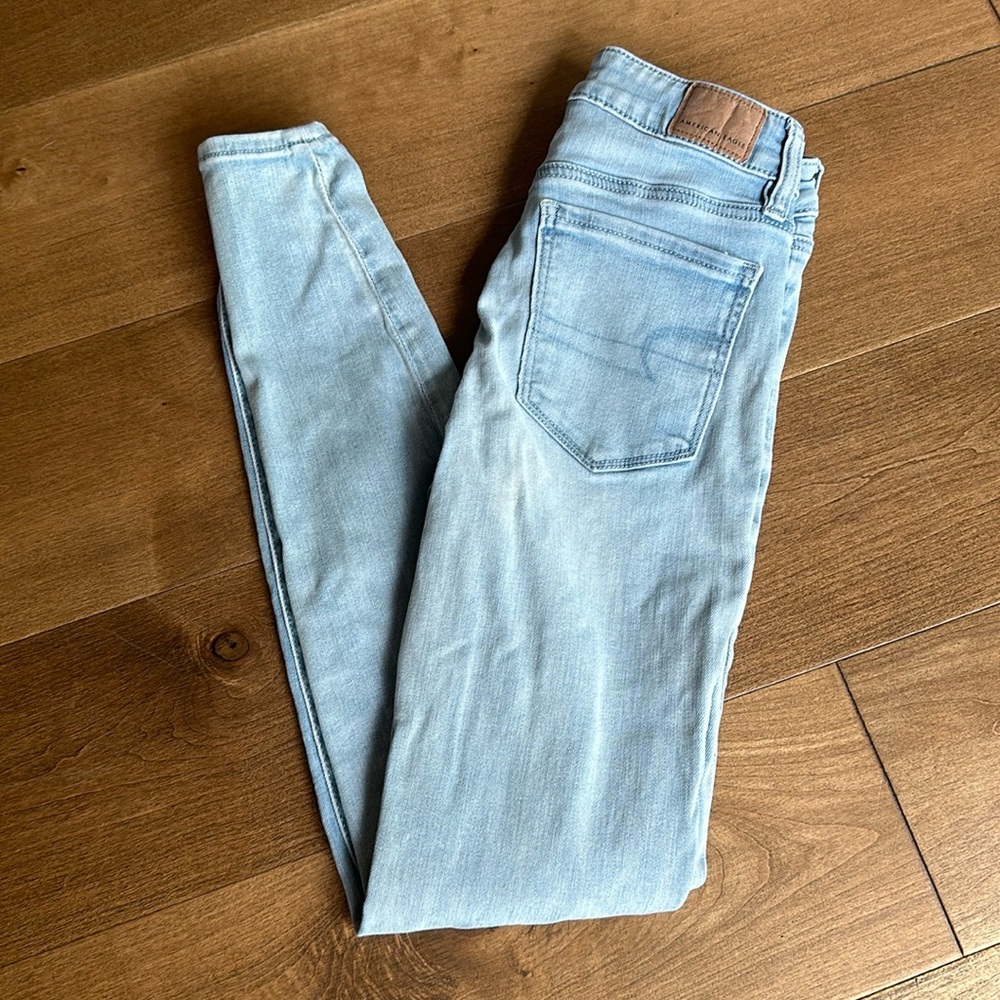 Women’s American Eagle Skinny Jeans